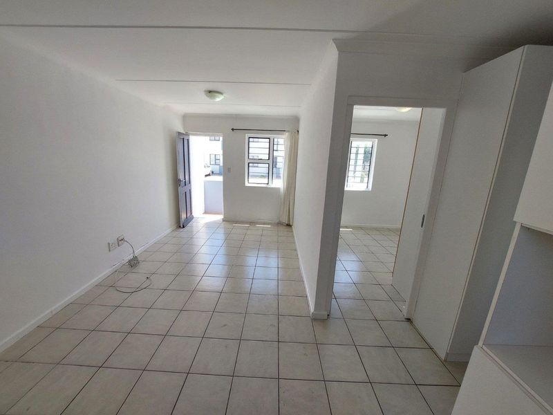 Ground floor Starter Home - Photo 7