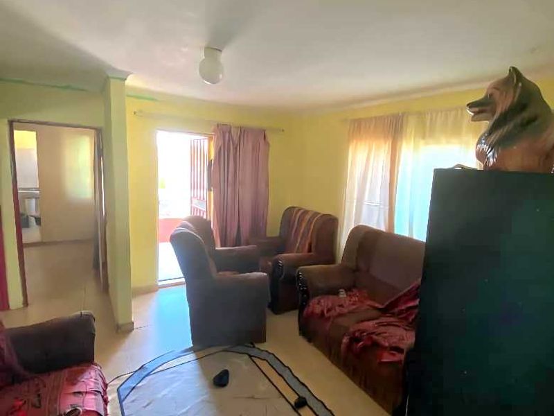 HOUSE FOR SALE - Photo 7