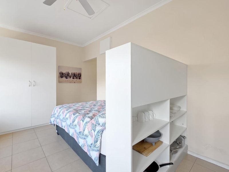 Studio Apartment for sale in Kloof Street - Photo 8
