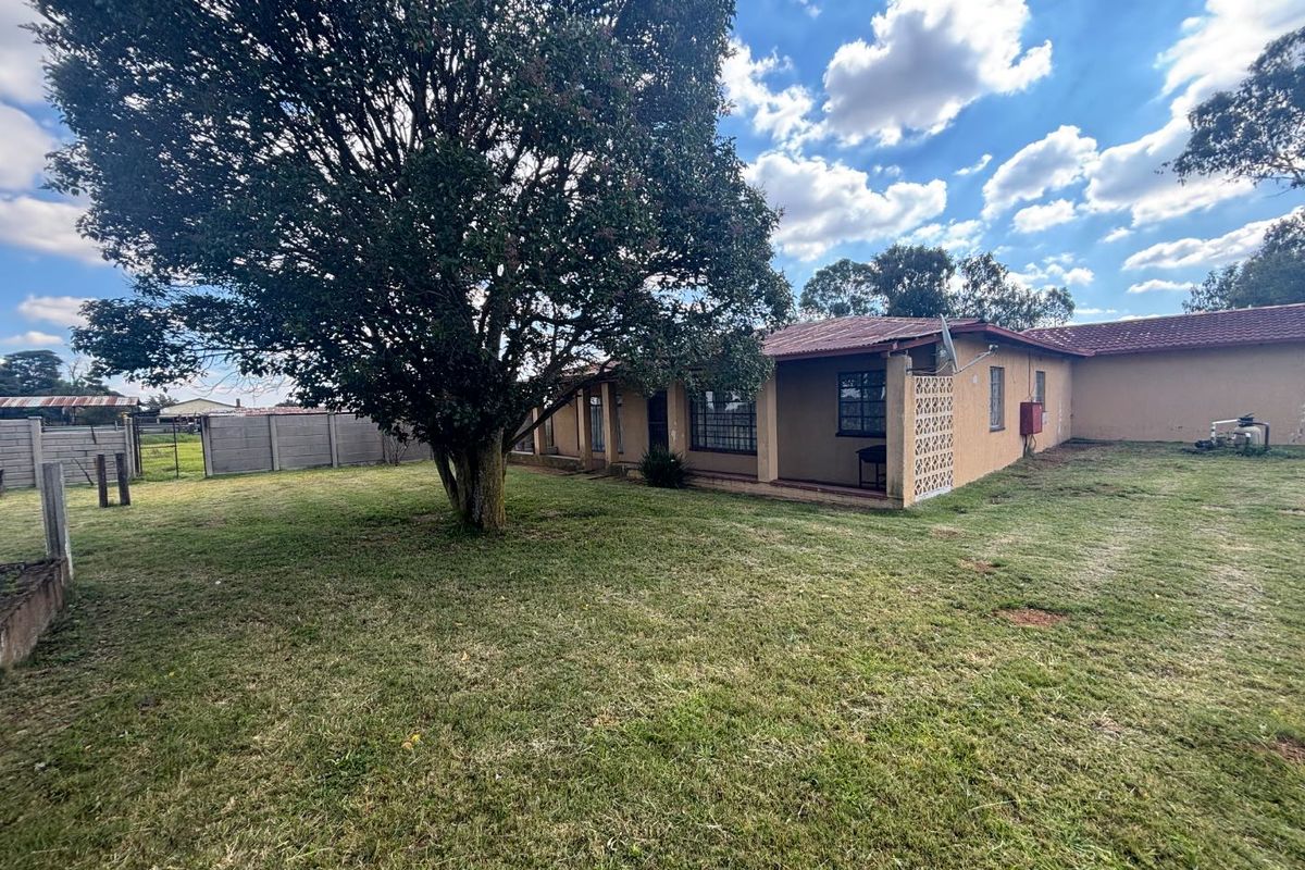 Lifestyle Farm Offering Space, Comfort, and Excellent Investment Value - Photo 3