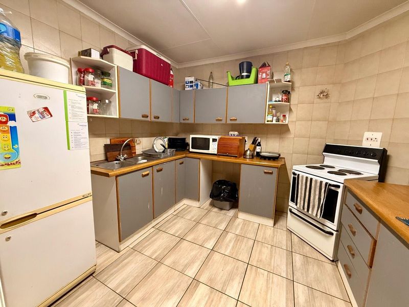 3 bedroom townhouse for sale in vryheid - Photo 9