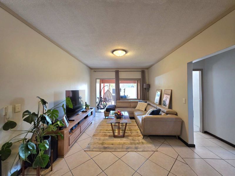 2 Bed Garden Apartment with Resort-Style Living in Secure Estate - Photo 5