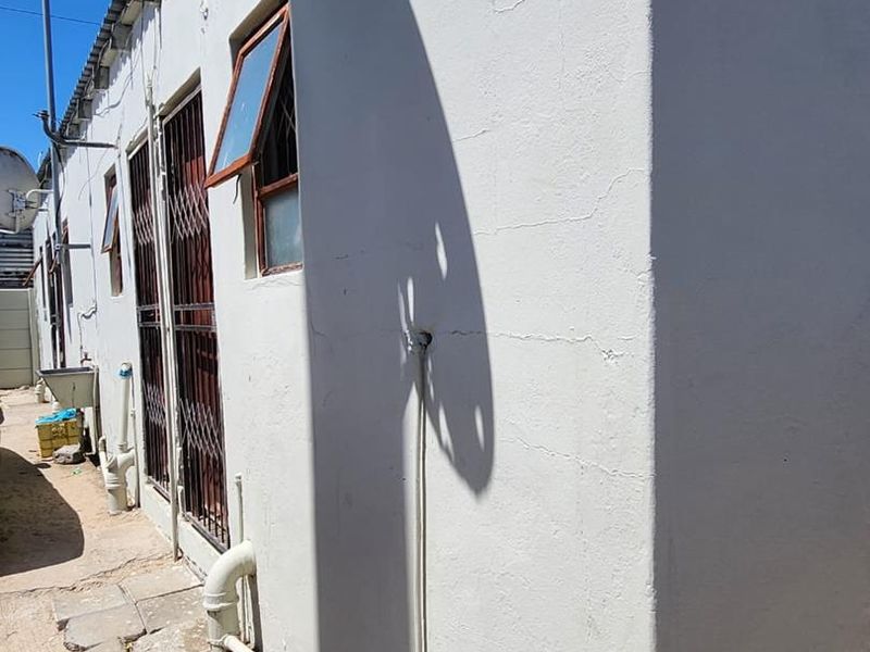 Attention Investors! 4 Flatlets for Sale in Harare - Photo 8