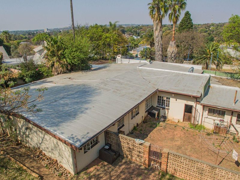 Investment Property with a potential of           R 72 000 / month Rental Income - Photo 5