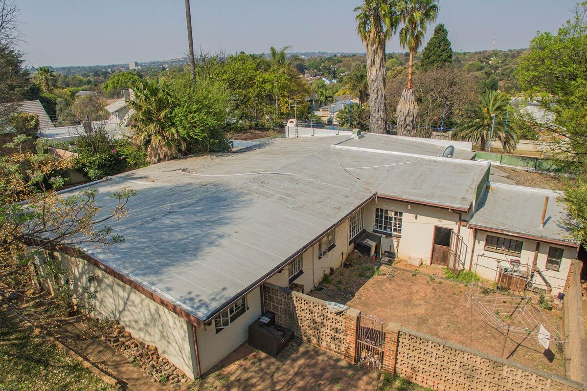 Investment Property with a potential of           R 72 000 / month Rental Income - Photo 5