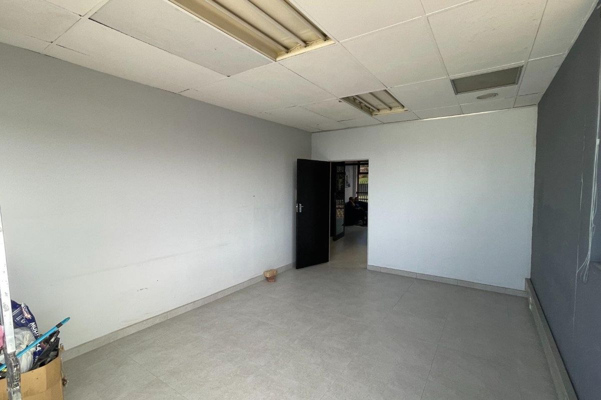 Prime Medical & Wellness Rooms To Let in Umhlanga - Photo 3