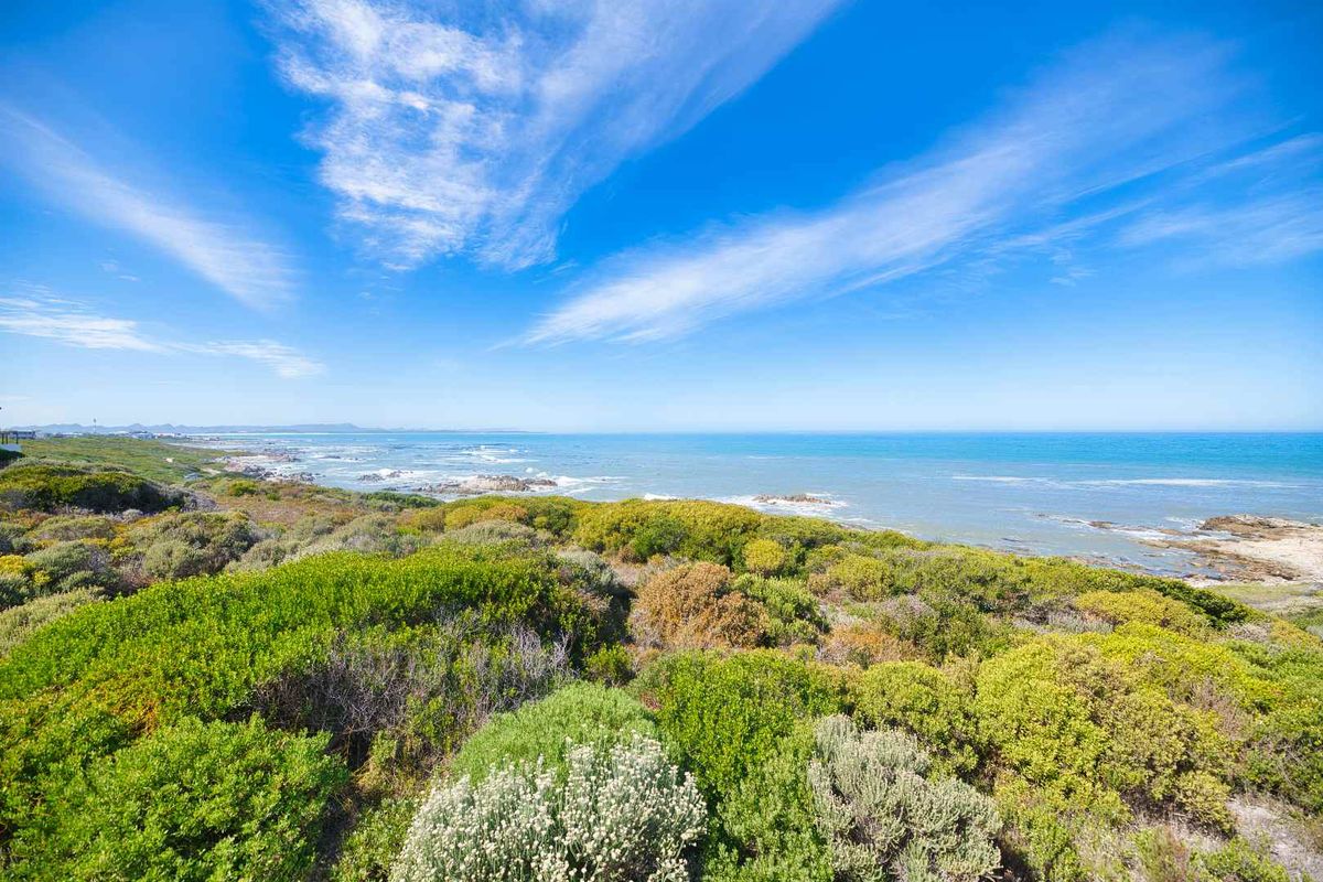 A Villa on the Shore - Photo 5