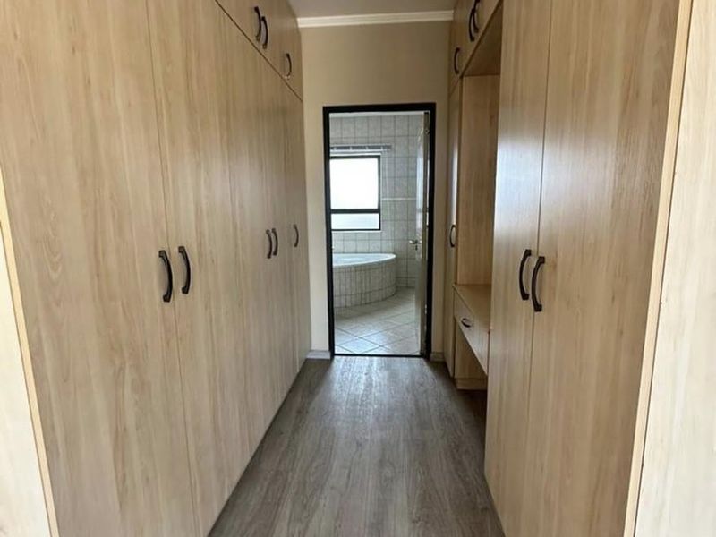 Ludwigsdorf- To Let- N$25 000 - Photo 4