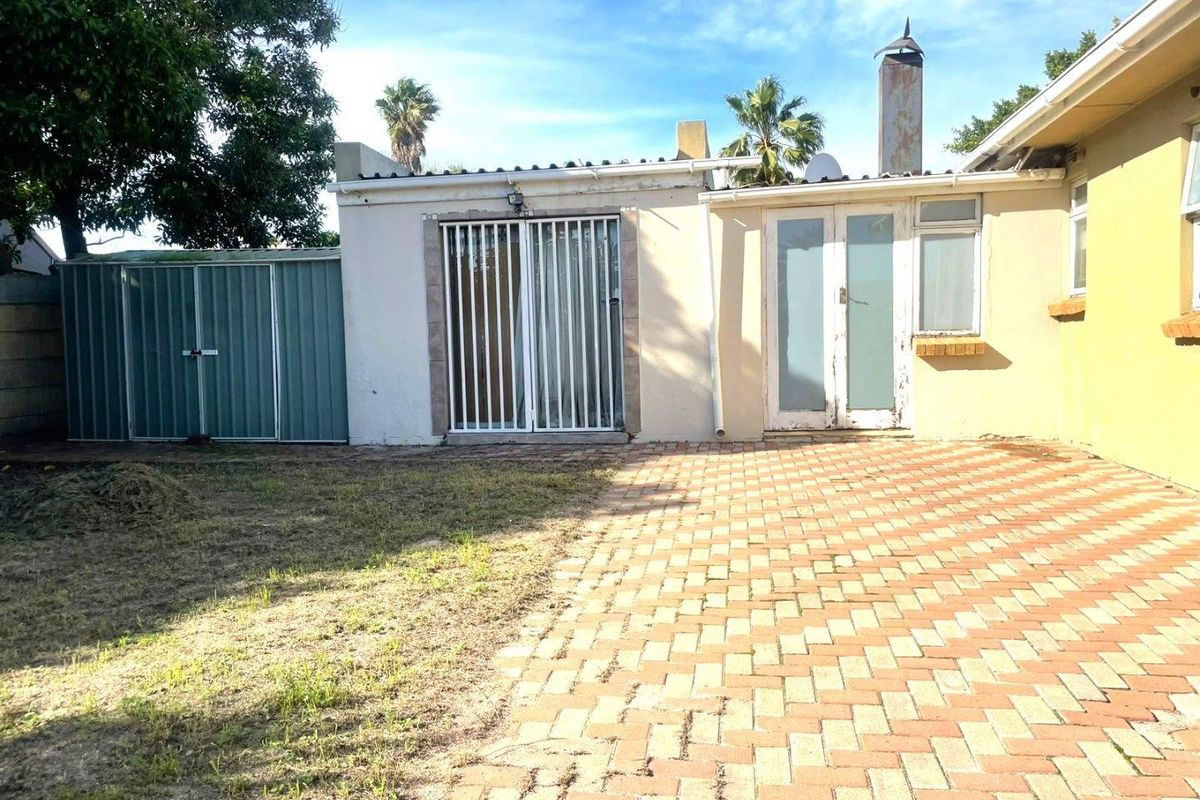 3-Bedroom Free-Standing Home in Richwood - Photo 2