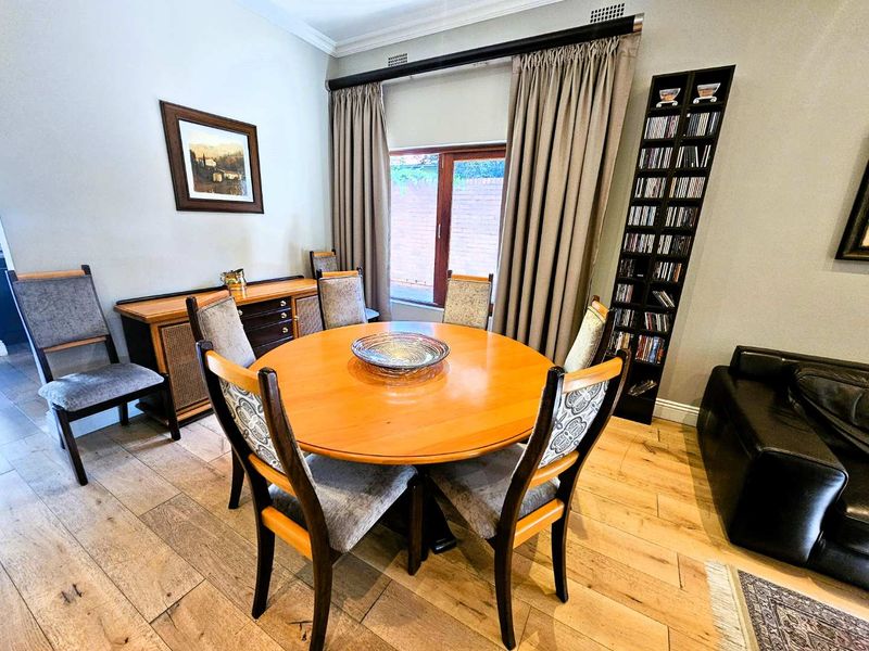 SOLD - Exquisite Family Haven – A Prestige Properties Exclusive - Photo 5