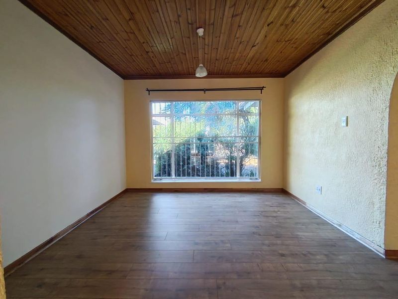 Spacious 5-Bedroom Home with Pool and Versatile Living Options - Photo 9