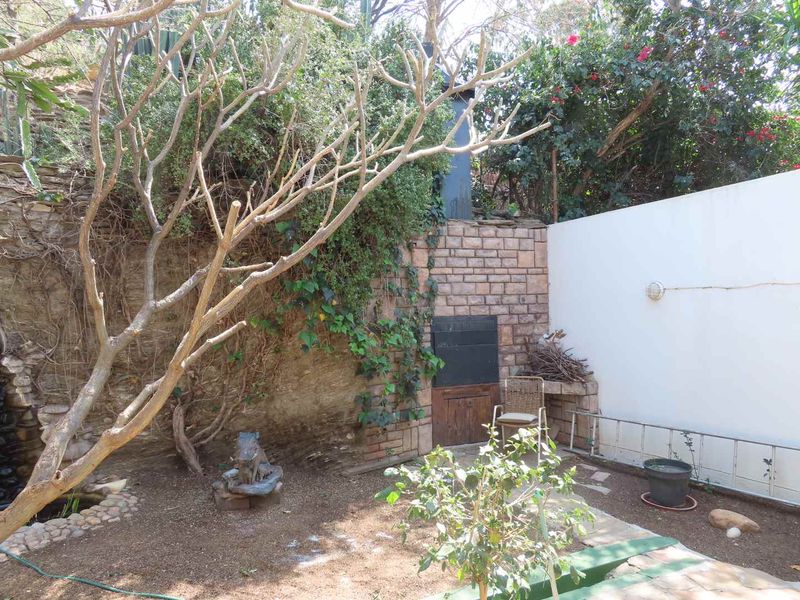 Renovation object on Luxury Hill - Photo 9