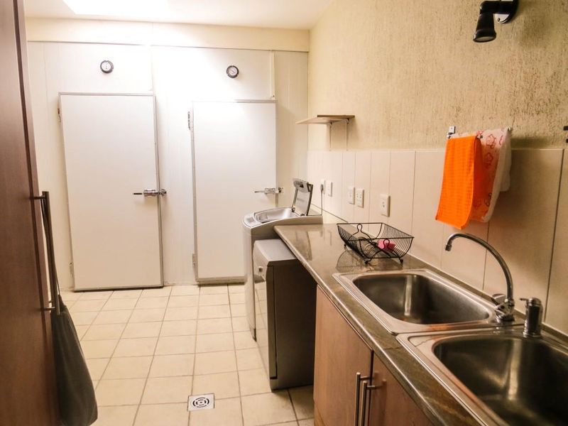 First Class Residence Rossmund Golf Resort Swakopmund - Photo 3