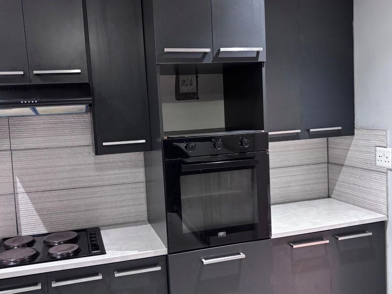 BEAUTIFUL RENTAL HOUSE - Photo 10