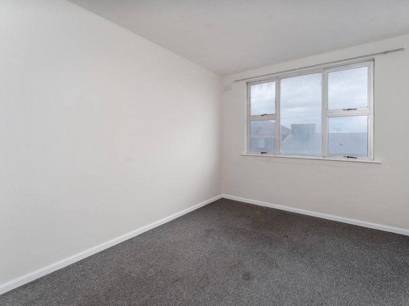 Sunny Apartment in the Heart of Fish Hoek – An Investor's Opportunity - Photo 9