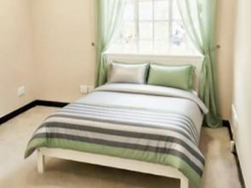 2 BED 1 BATH SPACIOUS UNFURNISHED APARTMENT IN RETIREMENT VILLAGE BRYANSTON - Photo 6