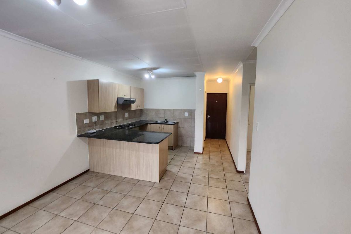 2 Bed 1 Bath, 1st Floor Apartment to Rent - Photo 5