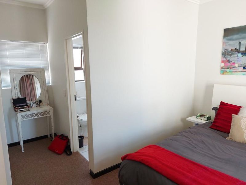 1 BEDROOM LOFT APARTMENT FOR SALE IN LONE HILL - Photo 6