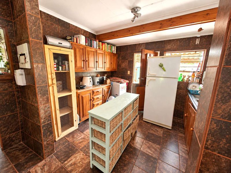 A Warm Welcome, A Private Garden & A Place to Call Home - Exclusive Mandate - Photo 8