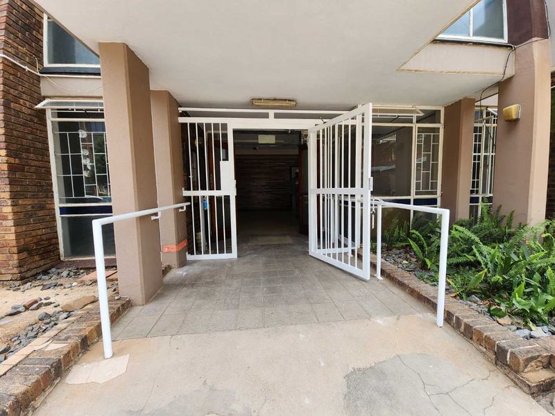Double Room To Let |Karmel, Sunnyside for R2850P/M - Photo 3