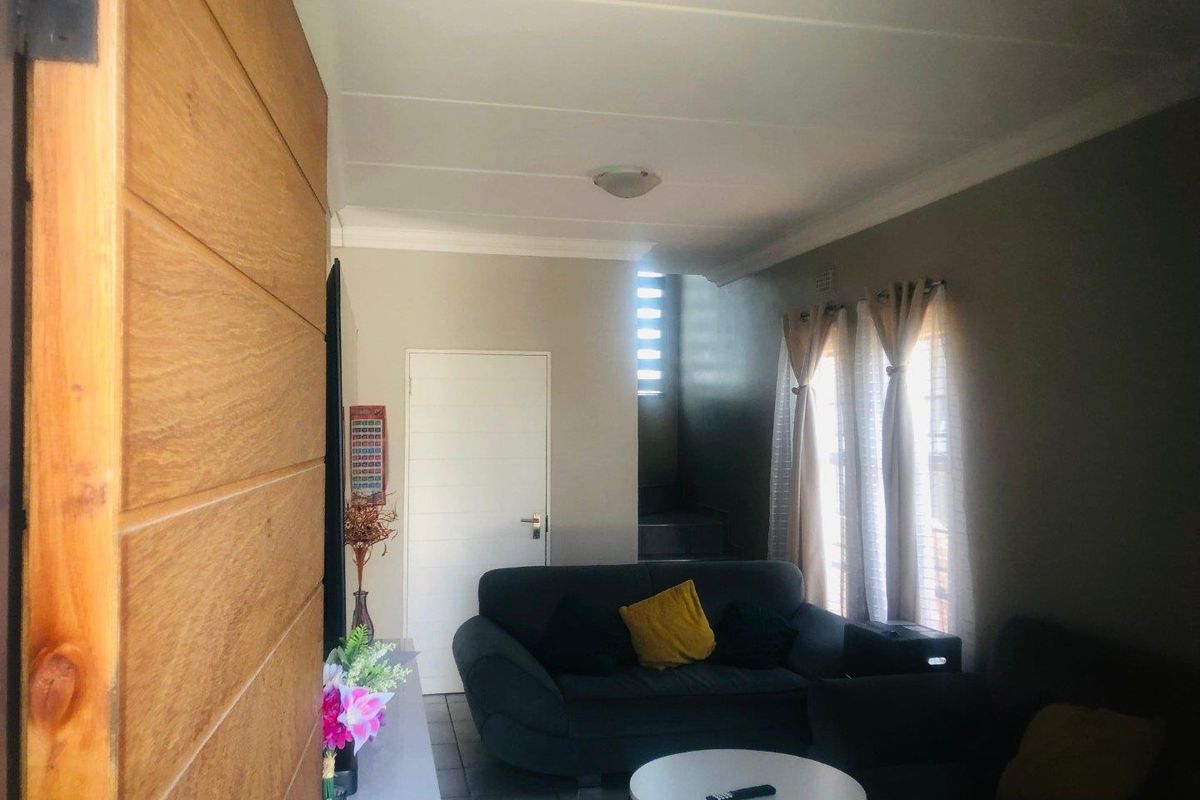 2 Bedrooms 2 Bathrooms Apartment For Sale South hills - Photo 4