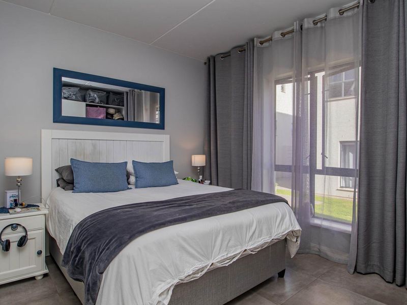 Ground floor apartment in Hartland Villlas - Photo 9