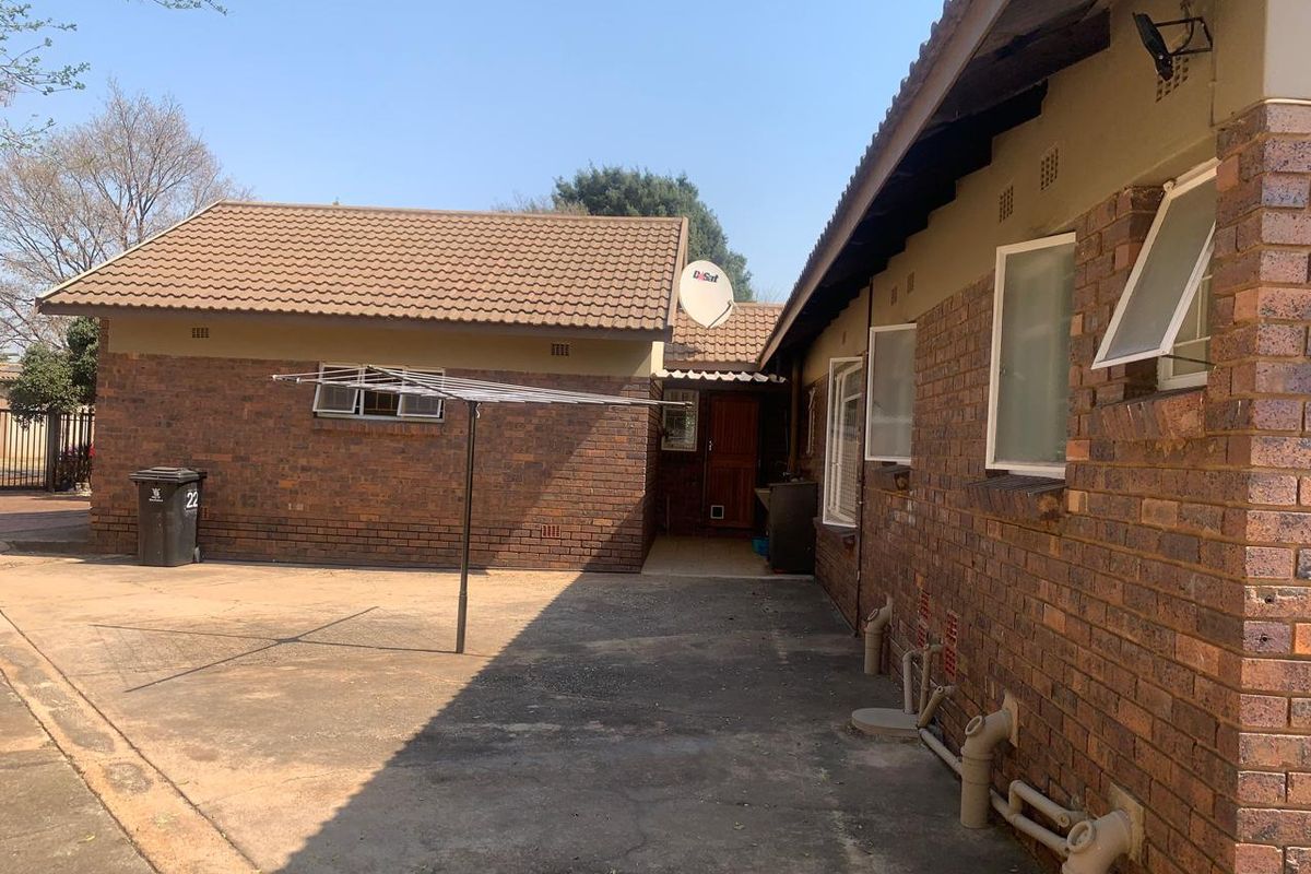 "Welcome to your dream home" - Photo 4