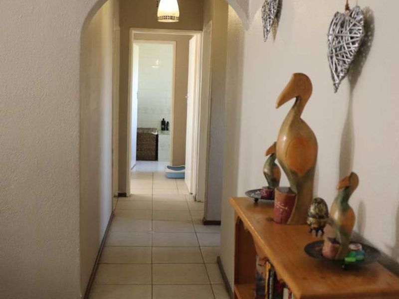 3 Bed unit for sale in Florida - Photo 6