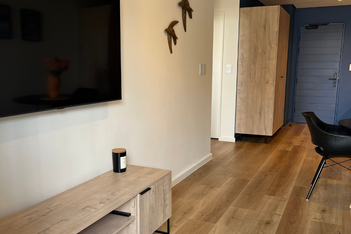 Station house one bedroom apartment - Photo 3