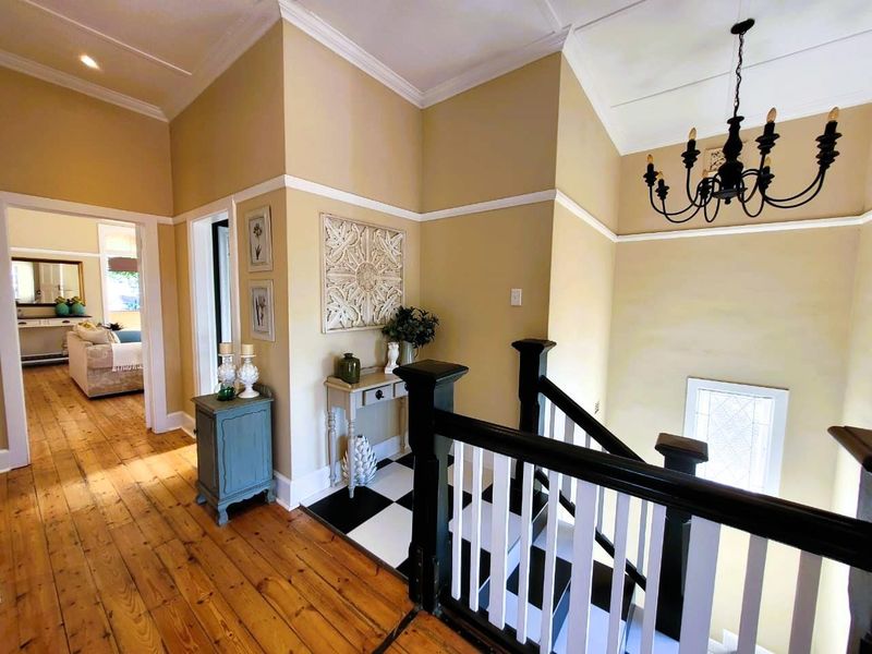 **Exceptional Investment Opportunity: Dual Maisonettes + Granny Flat** - Photo 3