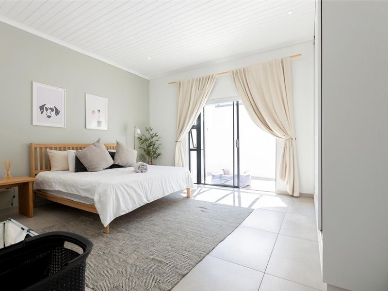 Modern 3 Bedroom House in Laguna Heights Estate - Photo 5