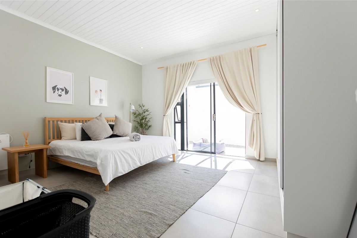 Modern 3 Bedroom House in Laguna Heights Estate - Photo 5