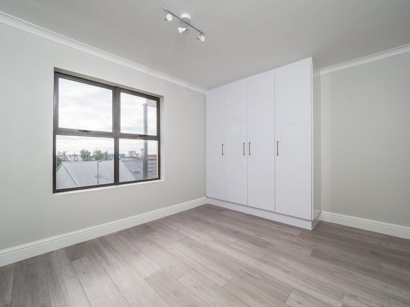 North-Facing 2-Bedroom Apartment with Mountain Views at Madison Place - Photo 7