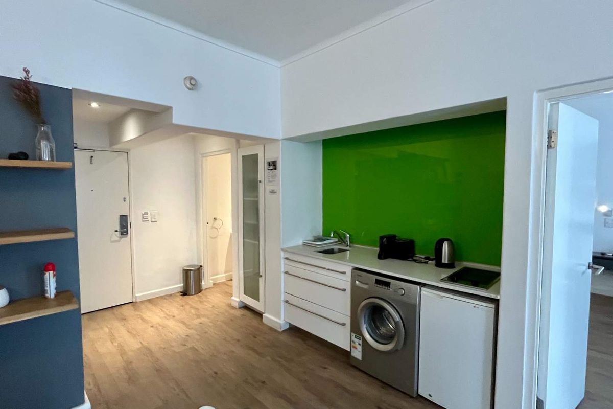 Charming 1-Bedroom Apartment in The Adderley - Photo 3