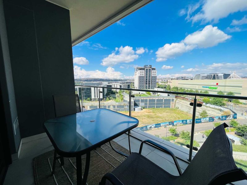 Luxury one bedroom apartment for sale at Ellipse Waterfall - Photo 9