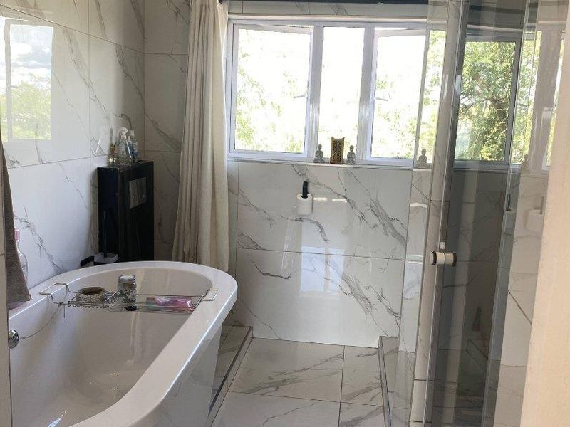 Enviable Olof Palme Street, Eros Park, Windhoek For Sale - Photo 8