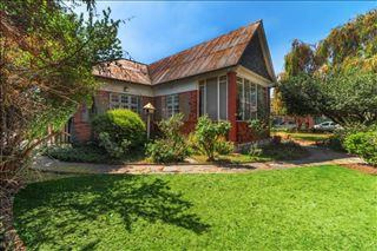 Spacious 3 bedroom family home. - Photo 3