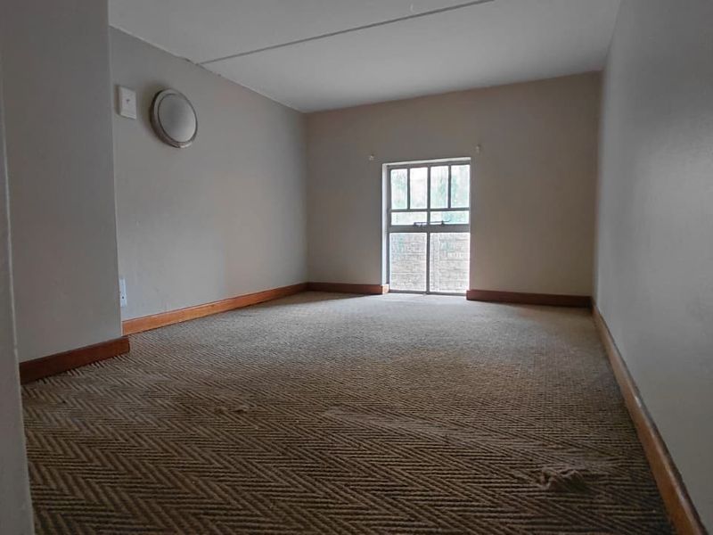 Charming 1 Bedroom Apartment To Let – Houghton Village Estate - Photo 7