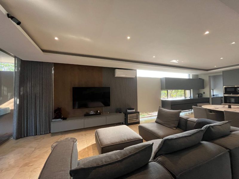 Luxury Coastal Living in the Heart of Zimbali - Photo 7
