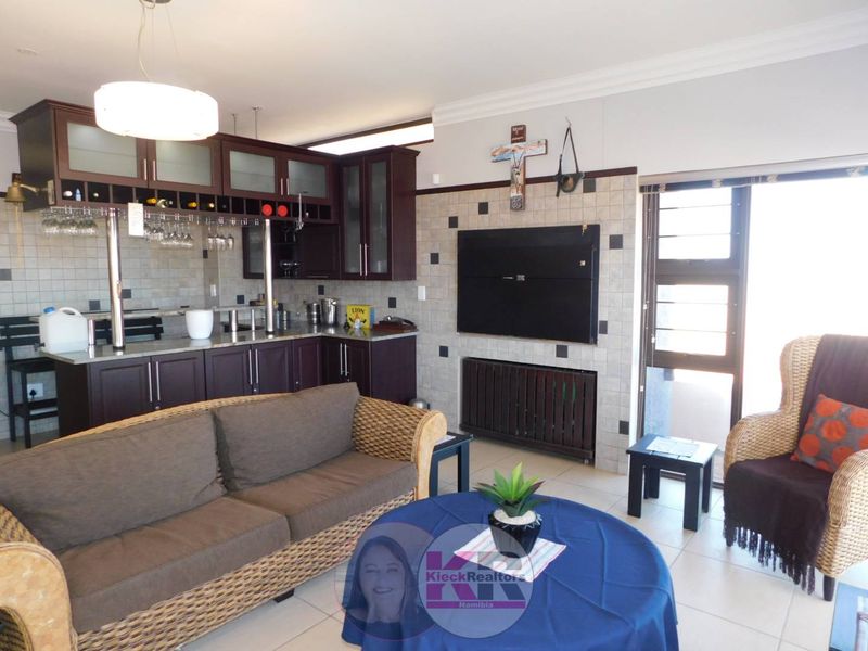 Seafront splendour - Photo 10