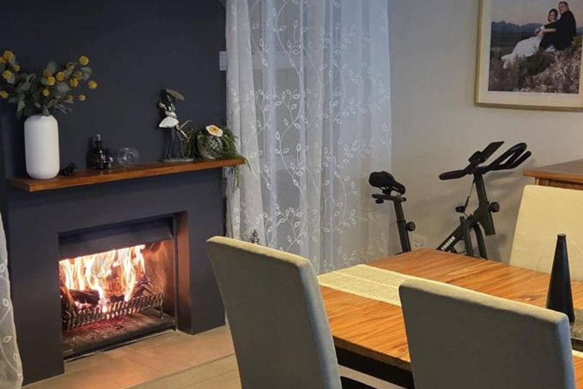 3 Bedroom Townhouse for sale in Klein Windhoek - Photo 4