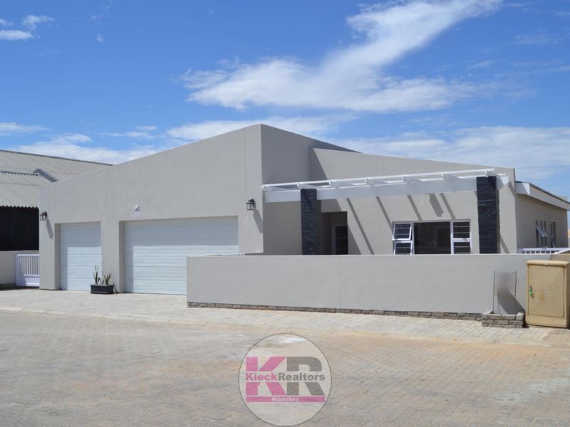 Just completed by seasoned developer - Photo 2