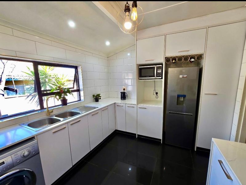 Just move in 3-Bedroom Home For Sale! - Photo 10