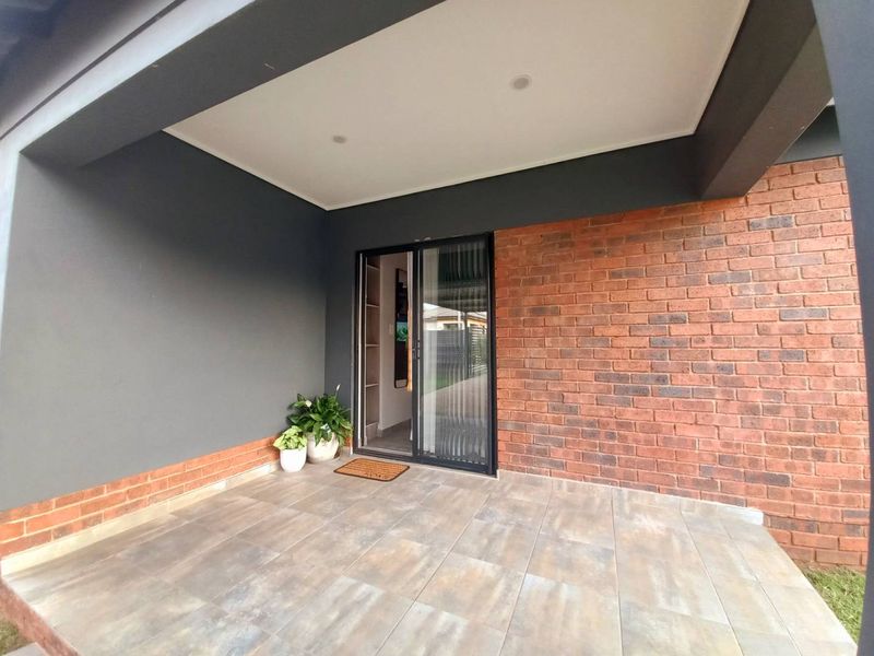 Three bedrooms house for sale in Lotus Gardens Capital View Estate - Photo 5