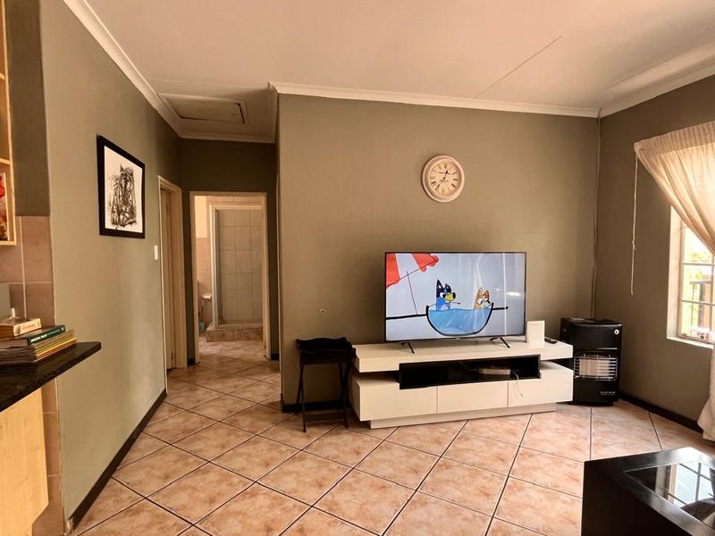 2 Bed Apartment in Quiet Area - Photo 4