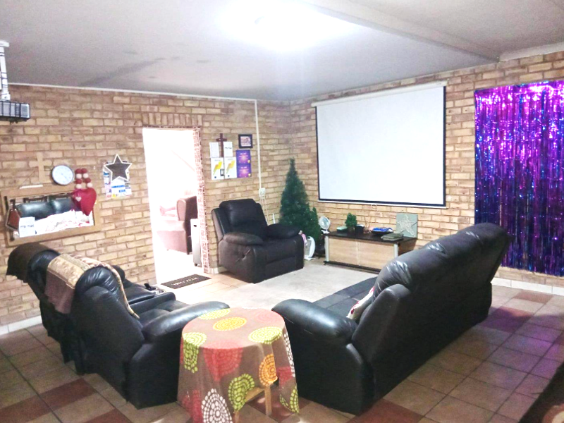 Breathtakingly beautiful Cane Creek Duplex - Photo 9