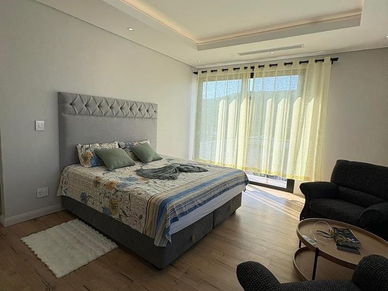 Avis- To Let- N$70 000 - Photo 5