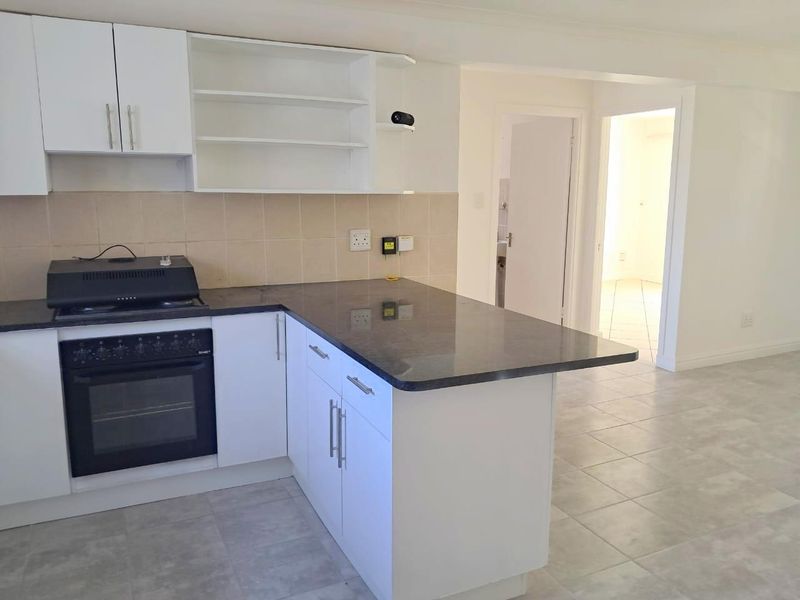 2 Bedroom Ground Floor Apartment to Rent from 1 September 2026 - NO PETS ALLOWED - Photo 6