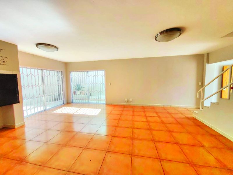SOLE MANDATE TOWNHOUSE FOR RENT EROS - Photo 5
