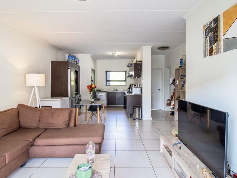 The William, offering secure and modern living in the heart of Fourways - Photo 6